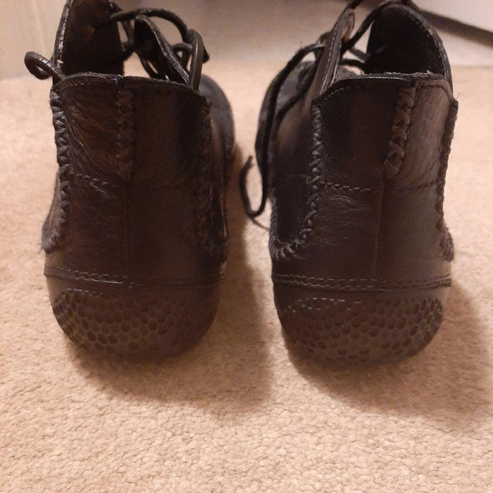 Patagonia Skywalk Dogwood Boots Black Performance Footwear 10 Moccasin